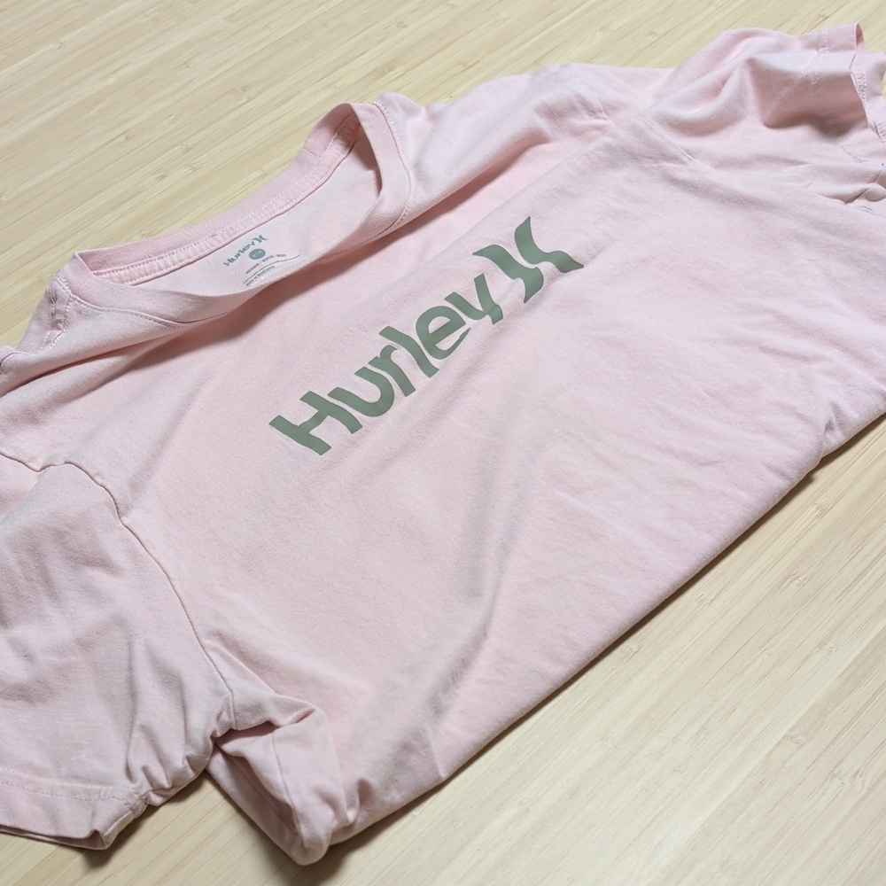 Hurley Light Pink Tee with Logo